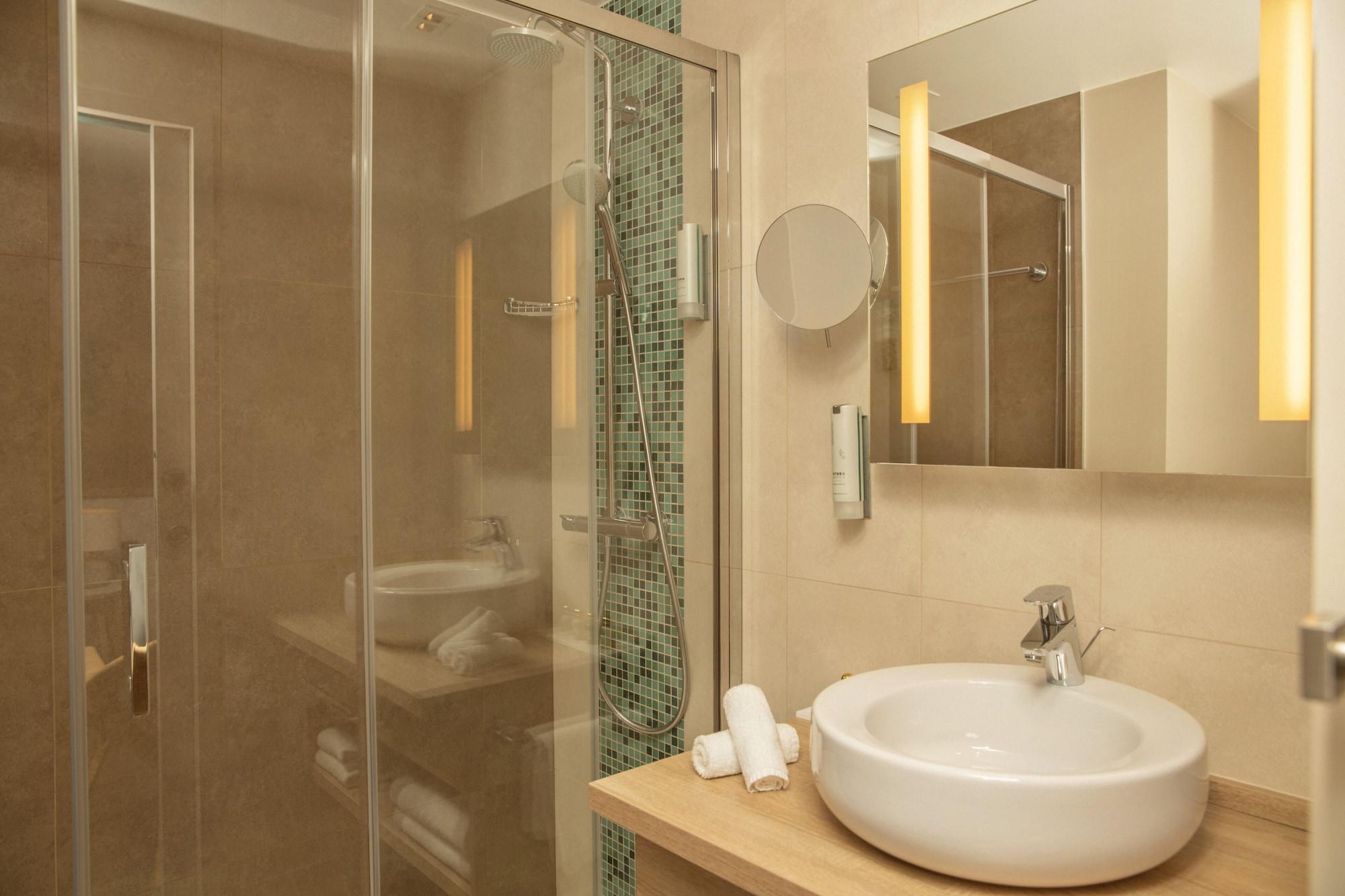 Hotel Le B D'arcachon By Inwood
